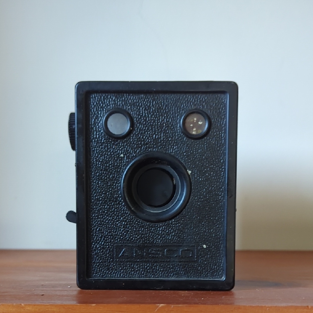Anaco Black Box Film Camera